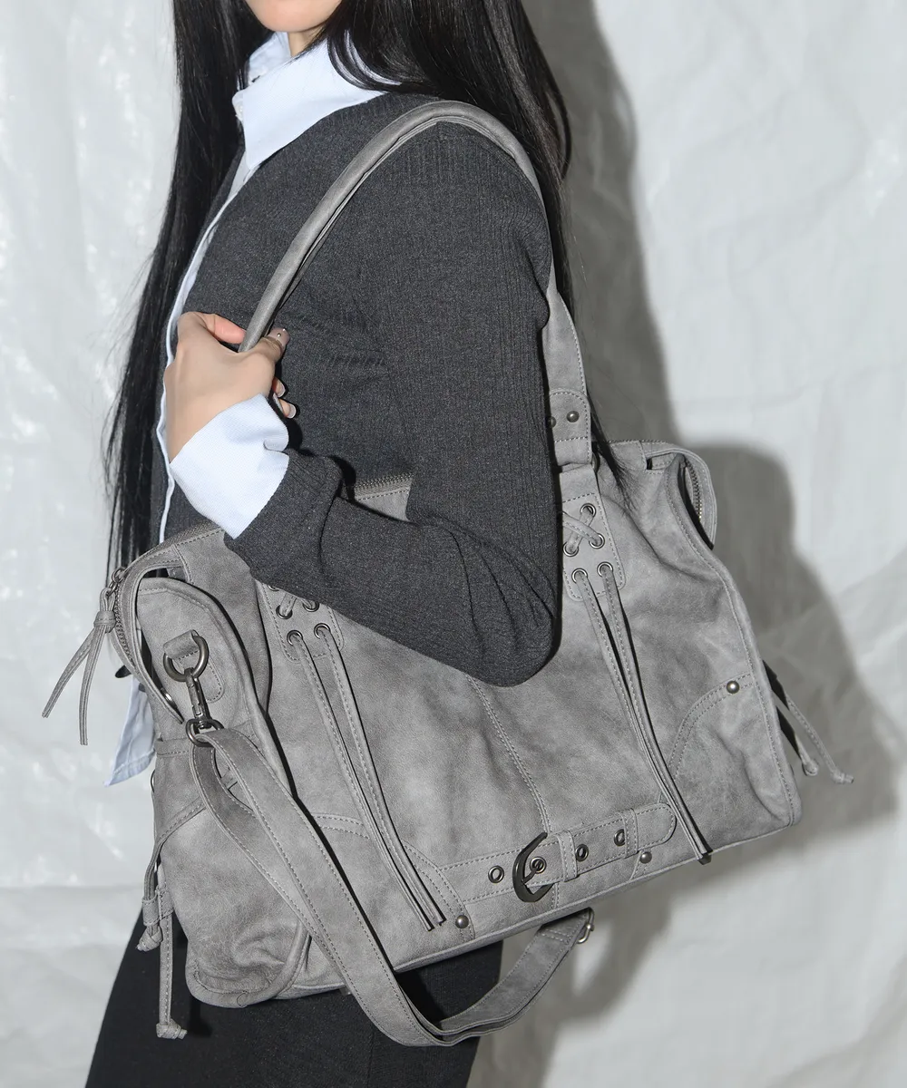 FANCY CLUB🇰🇷 BELTED WASHING LEATHER BAG F25QE990